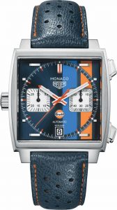 The comfortable fake TAG Heuer Monaco CAW211R.FC6401 watches have blue leather straps.