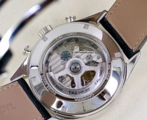 The popular fake TAG Heuer watches are equipped with caliber 1887.