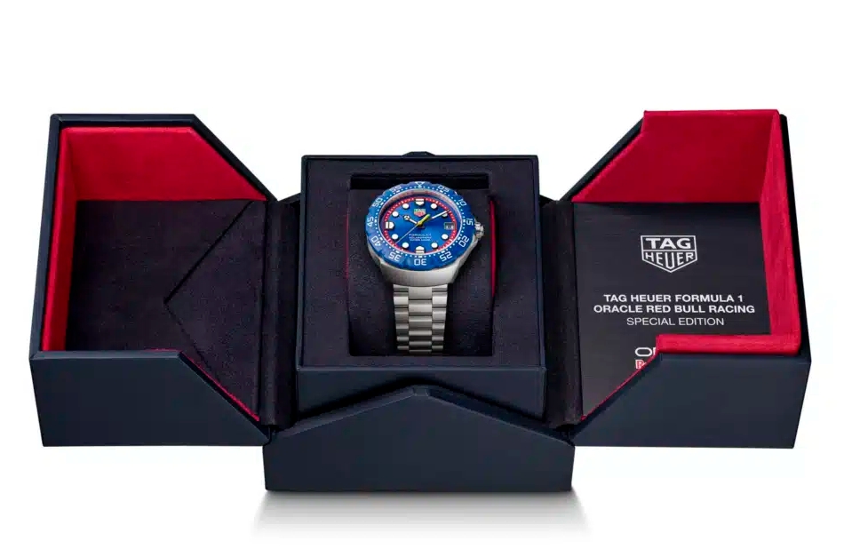 TAG Heuer Formula 1 Solargraph watch and presentation box